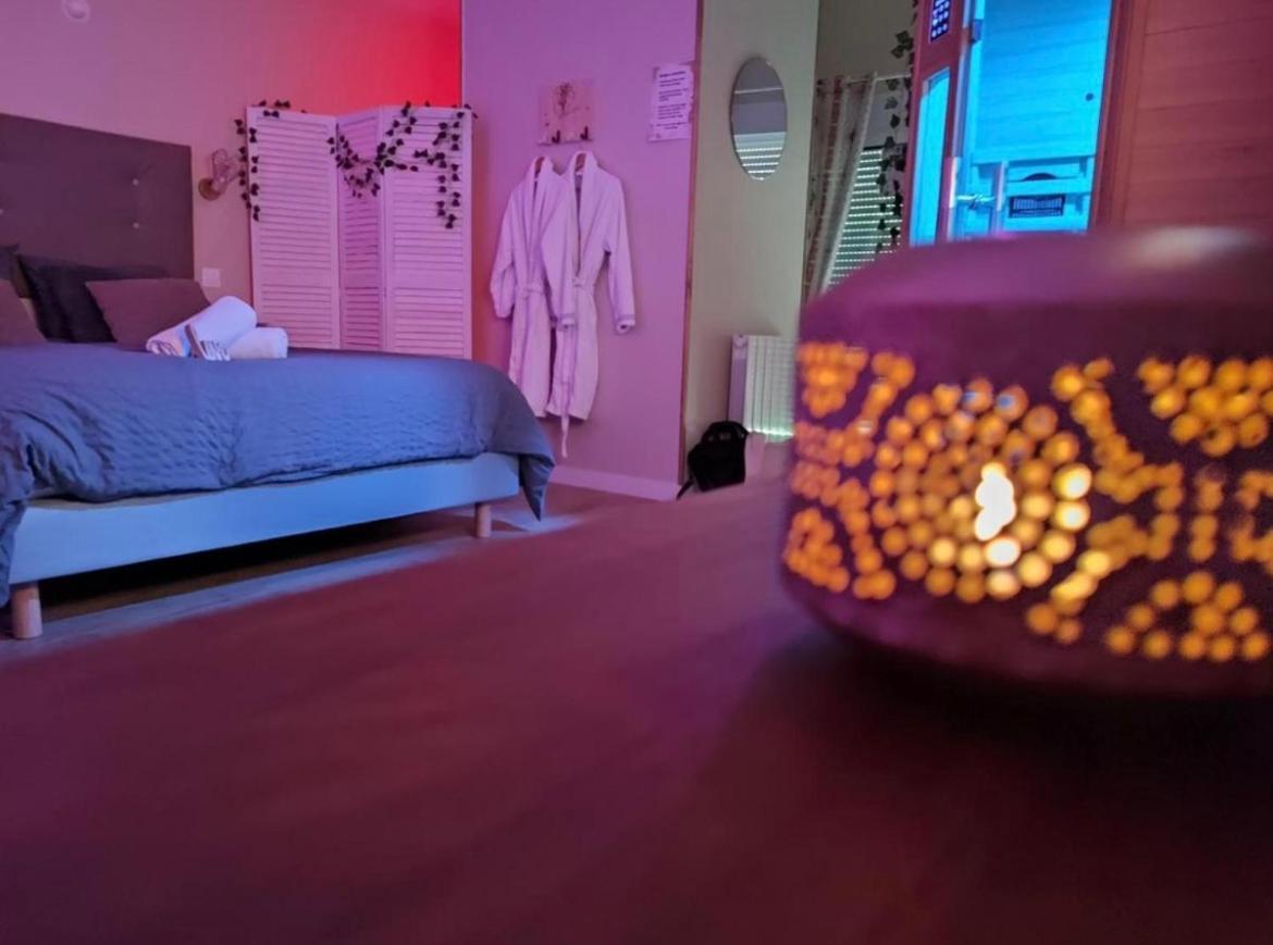 Le Cocoon D'Emy Bed and Breakfast Louvetot Eksteriør billede